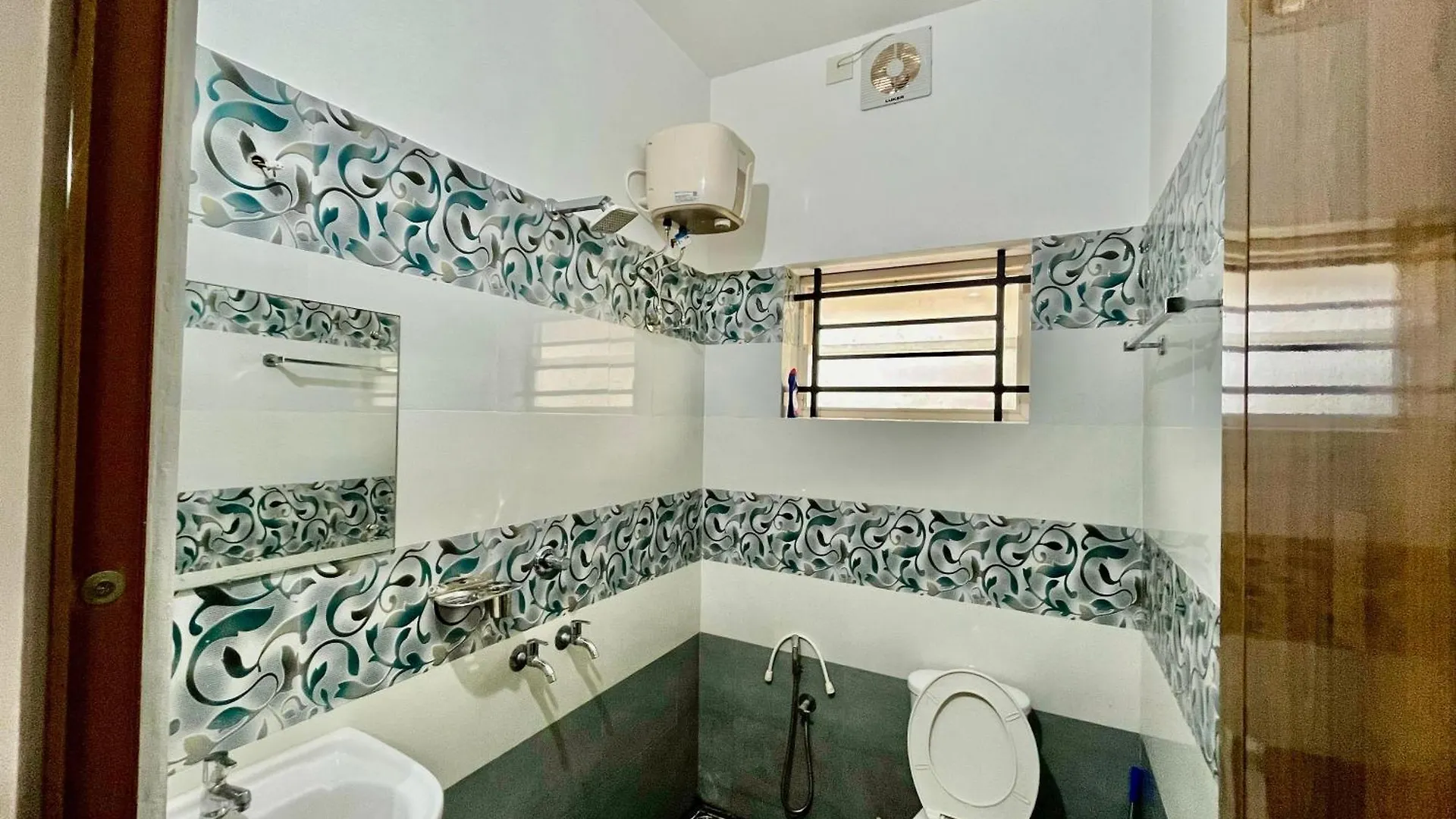 Tech Nest Kazhakkoottam Villa Andurkonam