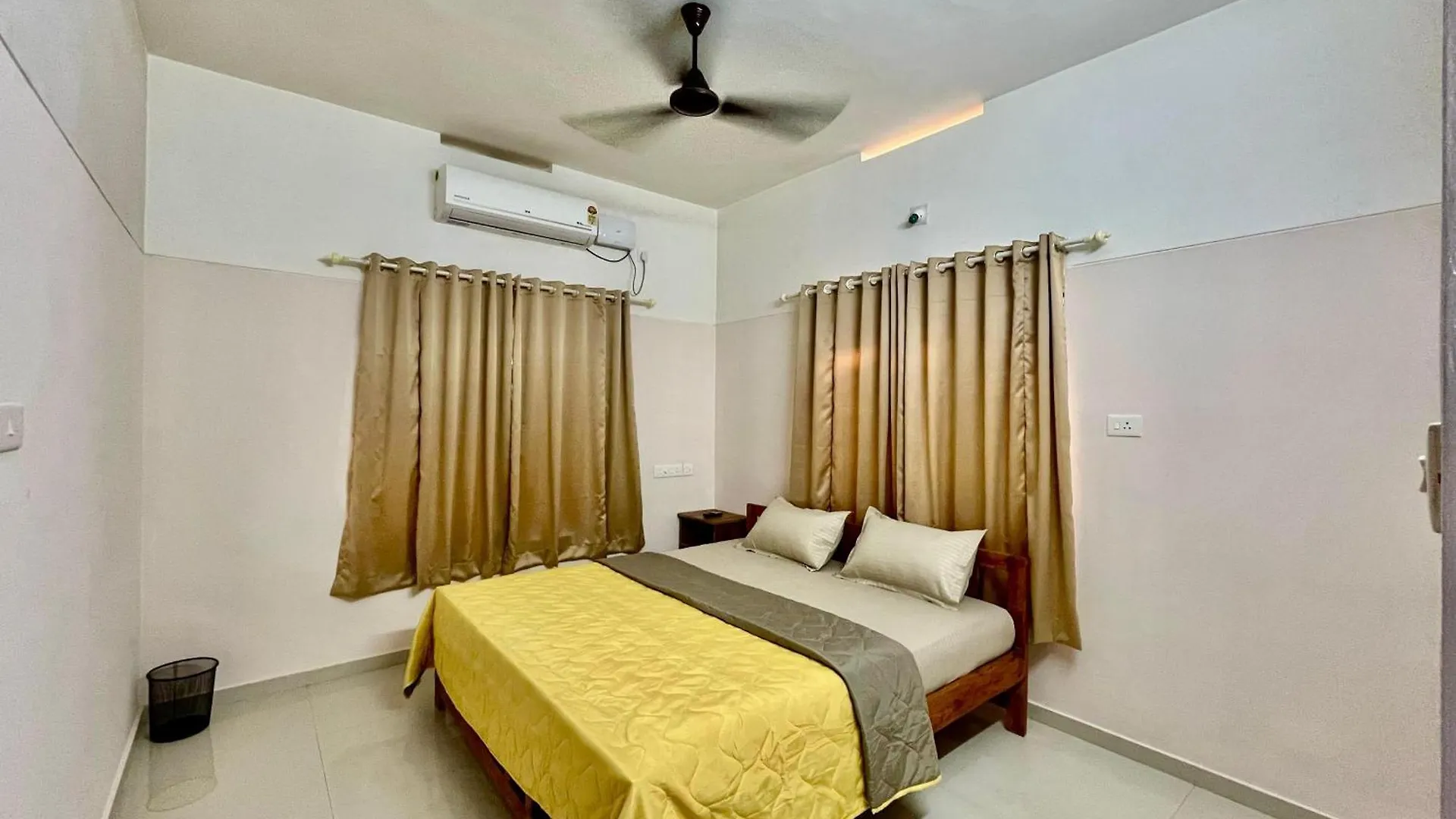 Tech Nest Kazhakkoottam Villa Andurkonam India